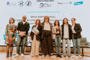 Elanco participa en la II Jornada Nacional Perros de Ayuda Social