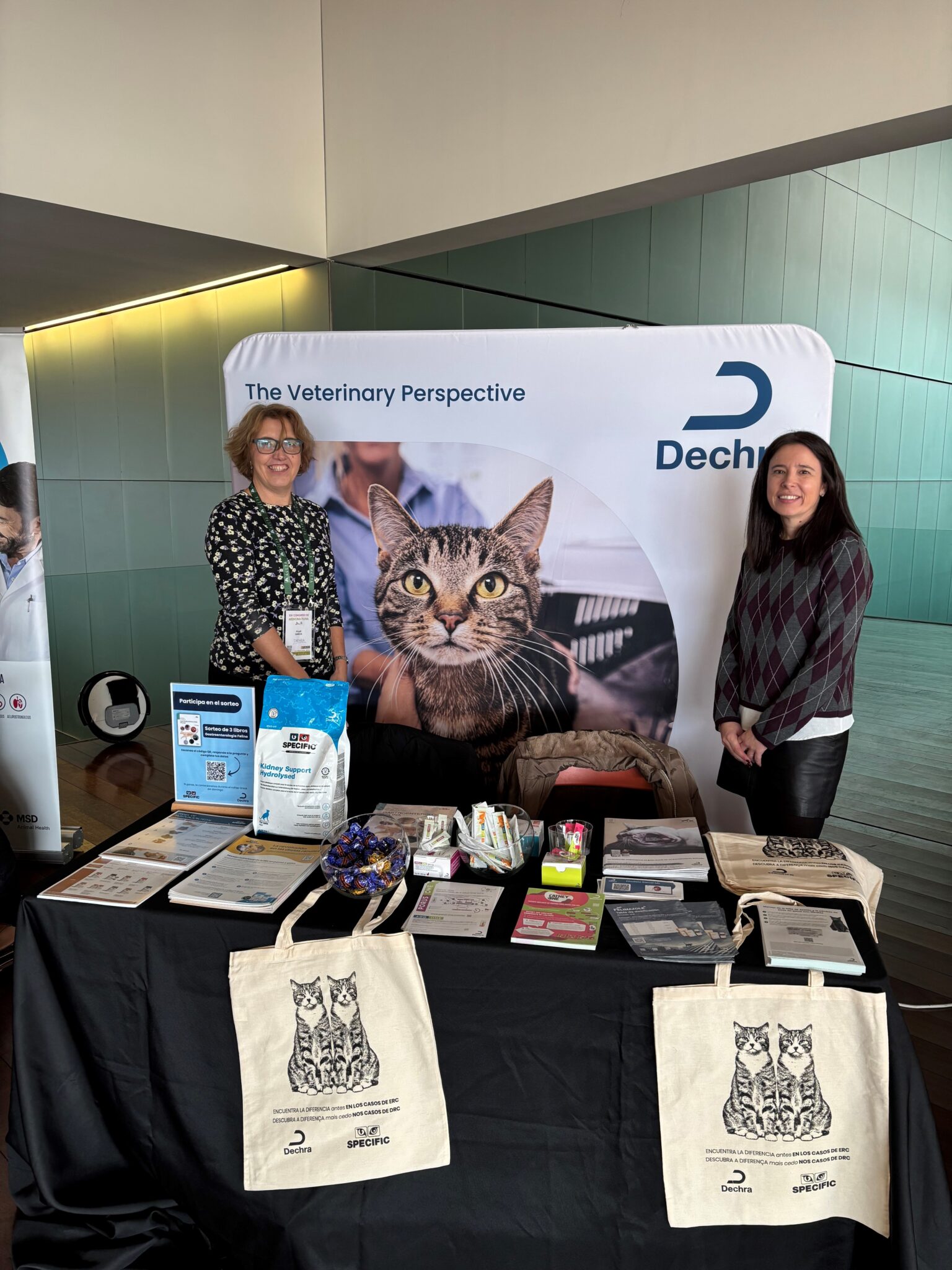 Stand de Dechra durante el evento veterinario GEMFE 2026.