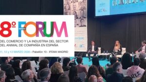 Panel de discusión en el 8º Fórum AEDPAC en Madrid