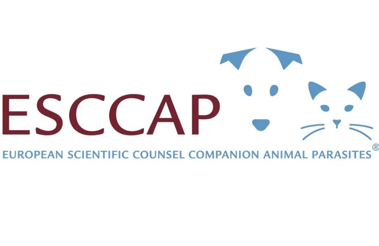 Logo de ESCCAP con un perro y un gato representados
