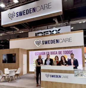 Equipo de Swedencare Spain en el stand de Iberzoo+Propet 2026.